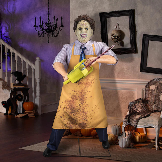 6 Ft. 6" Animated The Texas Chainsaw Massacre™ Leatherface Decoration