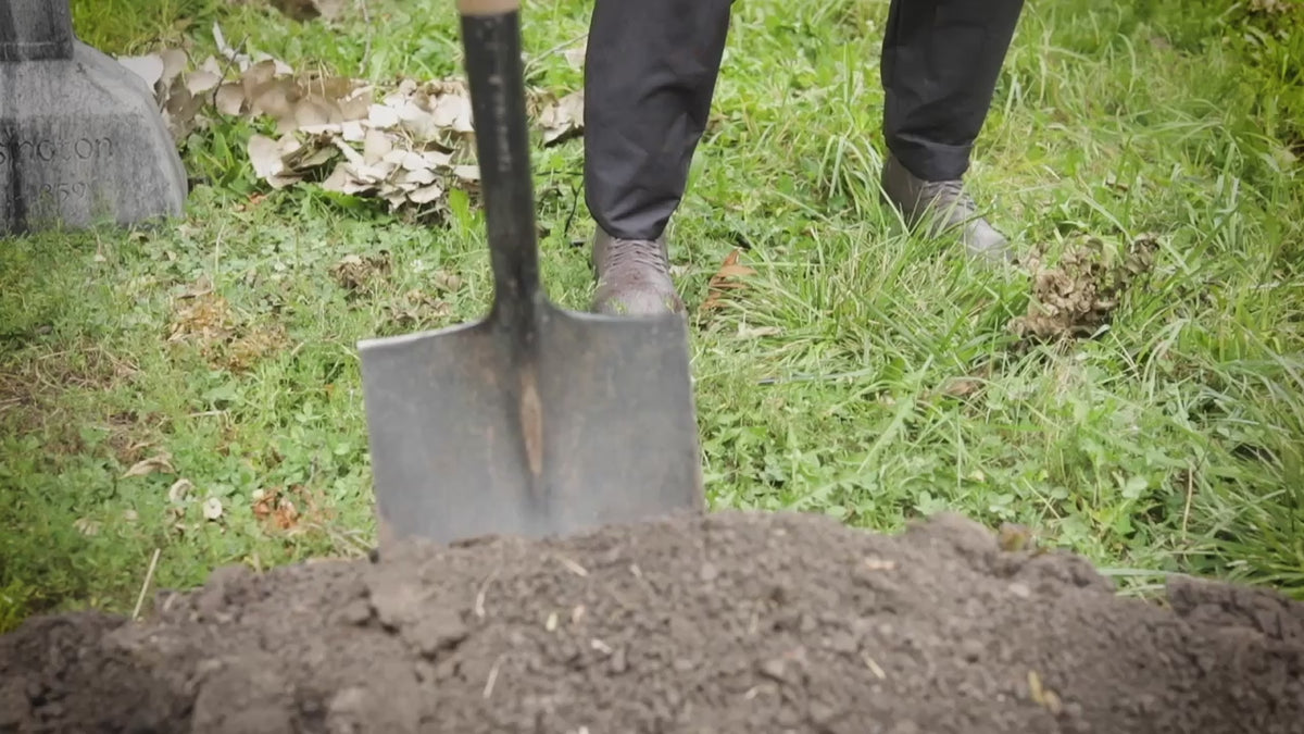 6 Ft. Grave Robber Animated Prop
